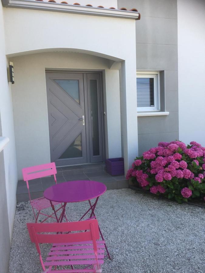 Chambre Les Hortensias Challans Buitenkant foto